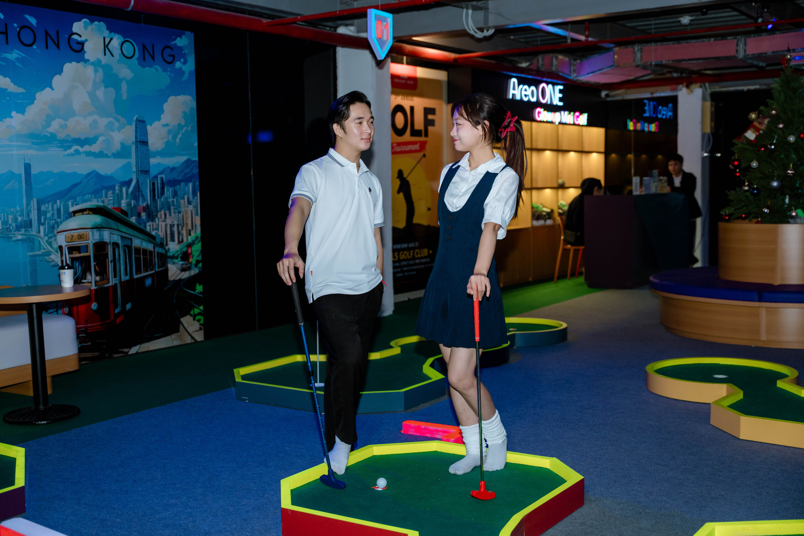 Glowup Mini Golf - Area ONE